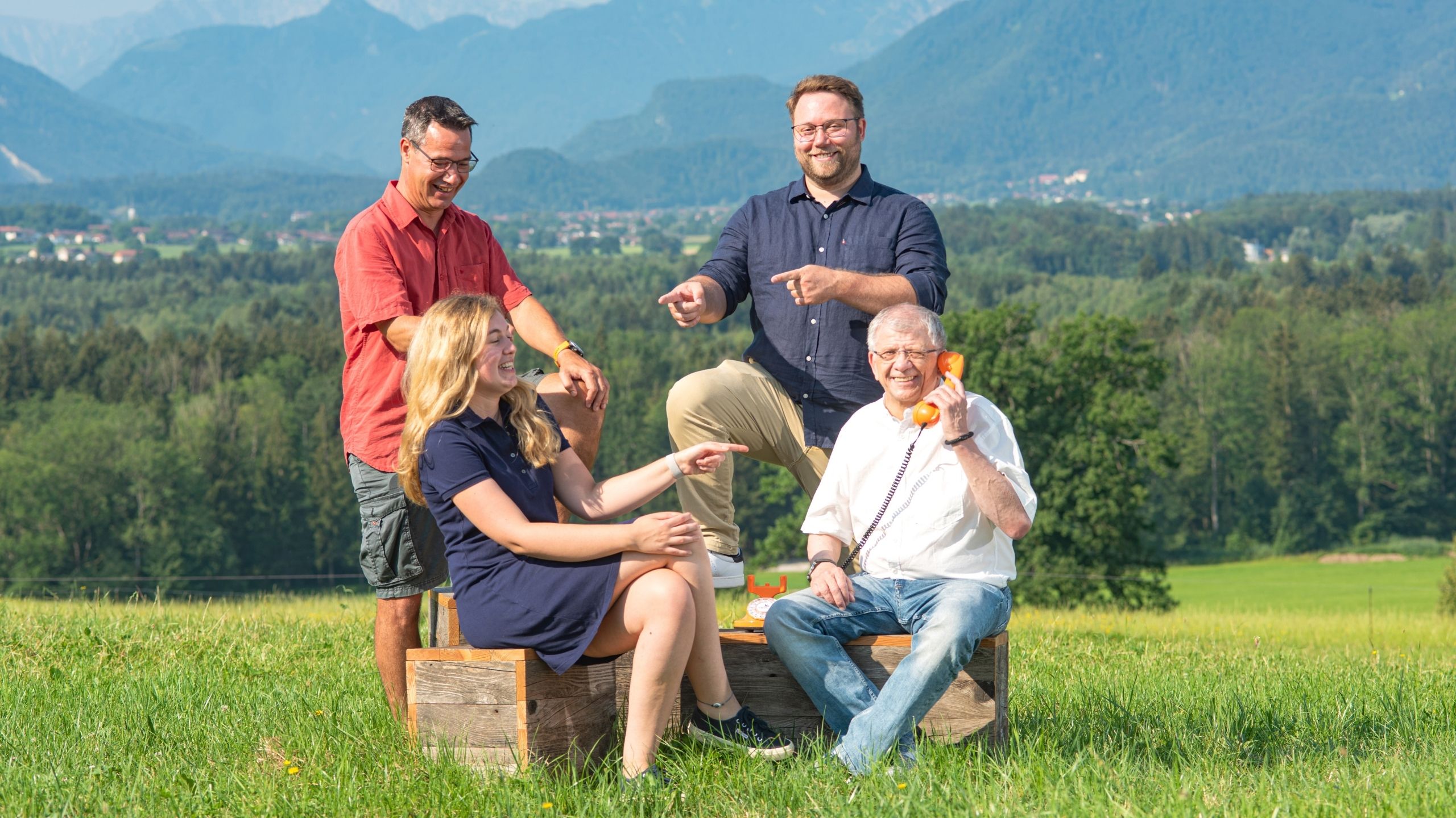 Das SOFTAGE Vertriebs-Team mit Spaß an der Arbeit - Wir beraten gut, weil wir es gerne tun! Wir sind von der mesonic WinLine überzeugt und das macht die Beratung bei uns ganz besonders!