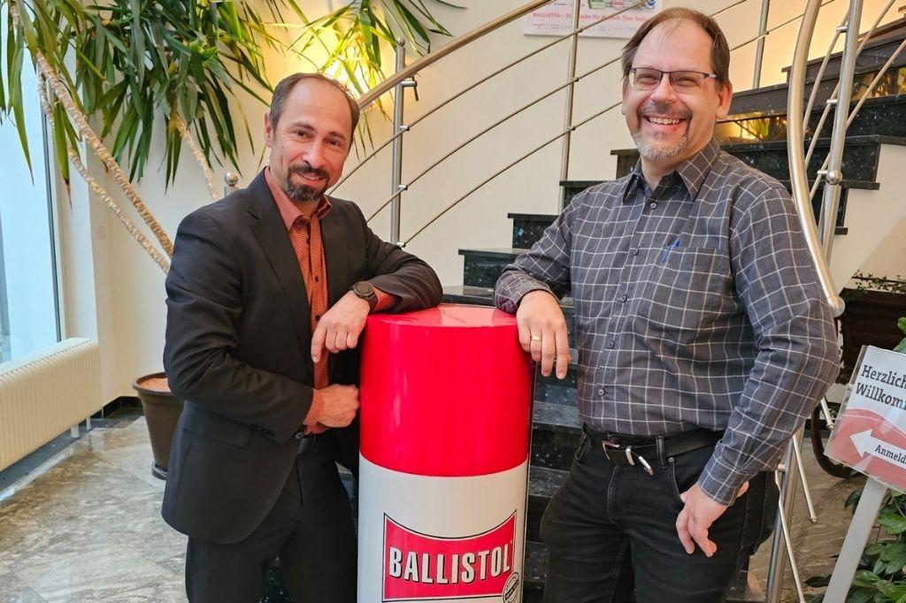 Ballistol ist seit vielen Jahren mesonic WinLine und SOFTAGE Kunde - Herr Andreas Zettler (Geschäftsführer) und Herr Erwin Metzka (IT-Leiter)